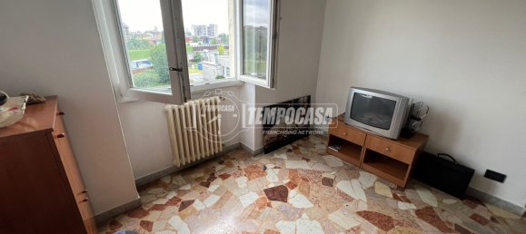 Apartamento de 1 dormitorio en Baranzate, Italy No. 347081 3