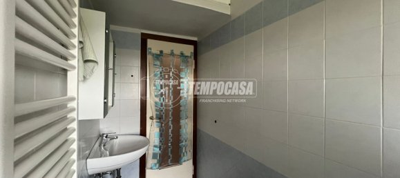 Apartamento de 1 dormitorio en Baranzate, Italy No. 347081 16