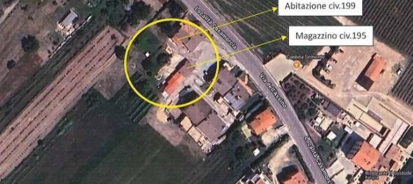 4 bedrooms Apartment in Gubbio, Italy No. 191589 2