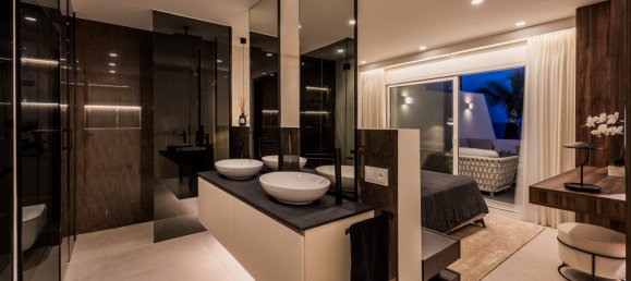 Apartamento de 4 dormitorios en Cancelada, Spain No. 10068 2