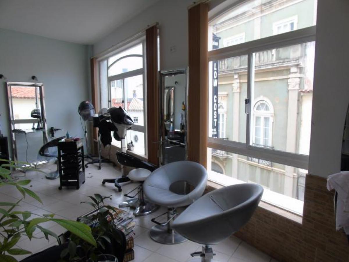 112m² Office in Lagos, Portugal No. 8188