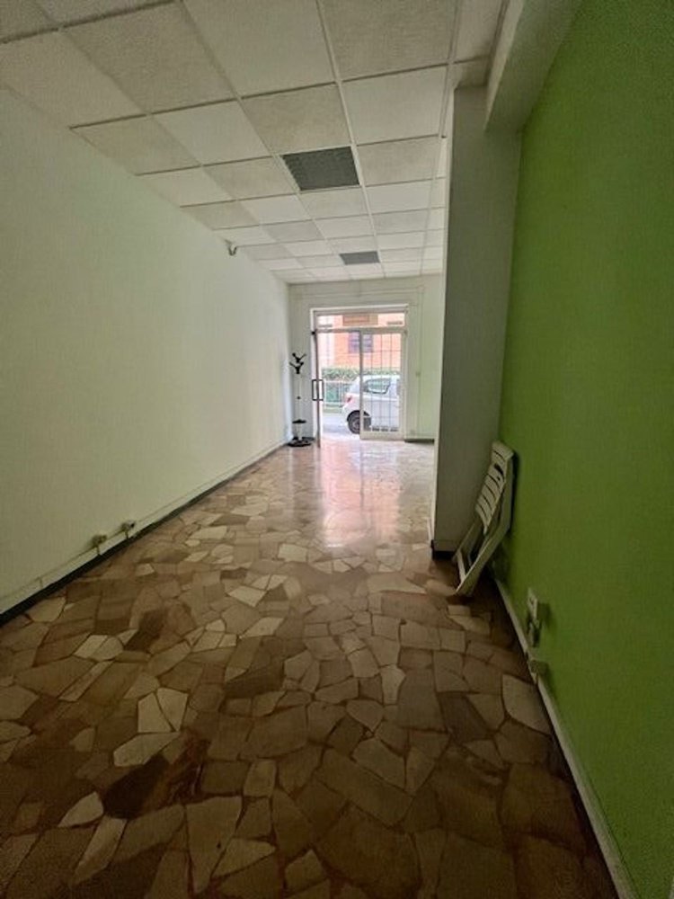 Gewerbliche Immobilie in Rome, Italy 29m², Nr. 170128