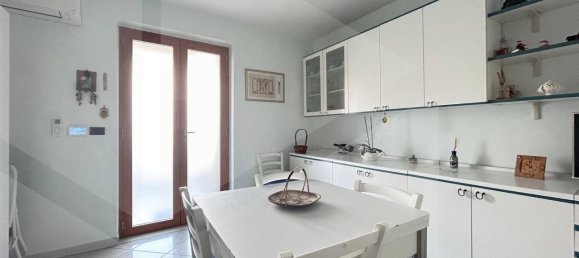 6غرفة فيلا في Bitonto, Italy رقم 22377 6