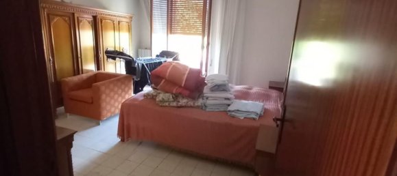 6-salle Maison à Pesaro and Urbino, Italy No. 284716 14