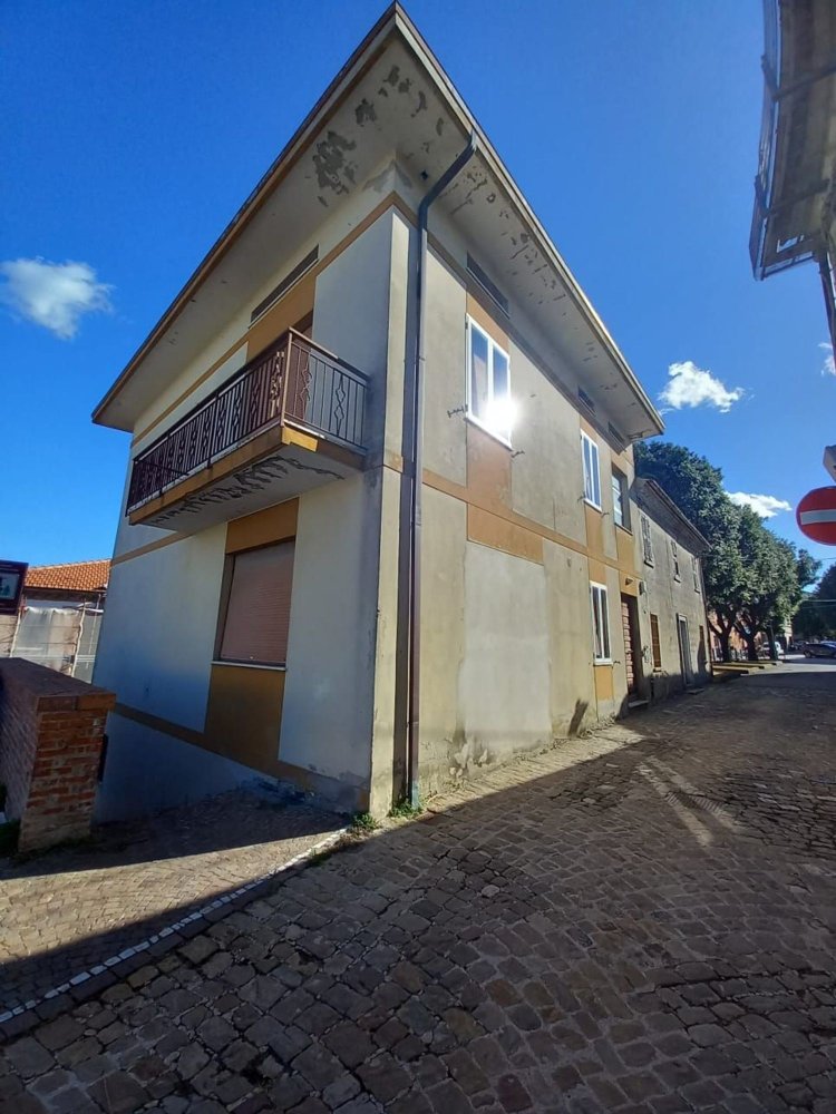 6-salle Maison à Pesaro and Urbino, Italy No. 284716