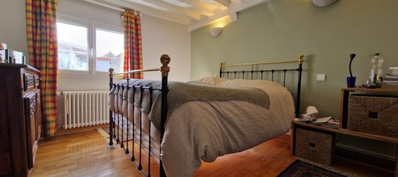 Villa de 4 dormitorios en Orleans, France No. 70366 15