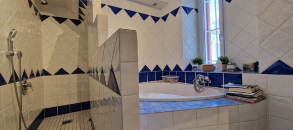 Villa de 4 dormitorios en Orleans, France No. 70366 13