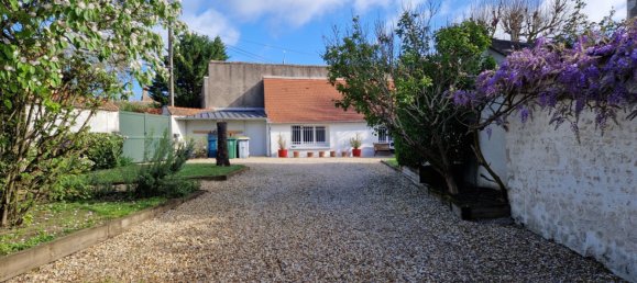 Villa de 4 dormitorios en Orleans, France No. 70366 28