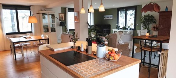 5 bedrooms House in Nantes, France No. 362421 2