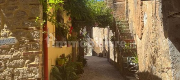 4 bedrooms Apartment in Priverno, Italy No. 109261 8