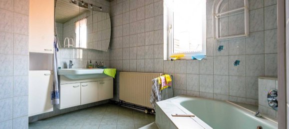 Дом с 9 комнатами в Нойленгбах, Австрия № 133069 4