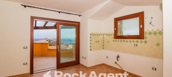 2 bedrooms Apartment in Castelsardo, Italy No. 318405 6