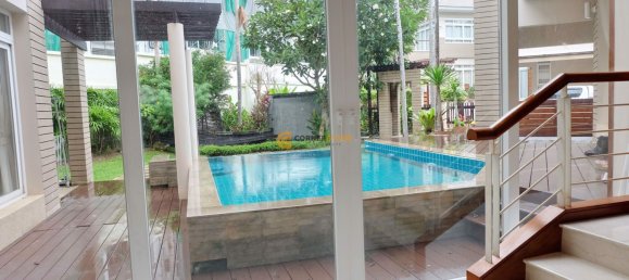 350m² Cafe / restaurant in Pattaya, Thailand No. 1856 2