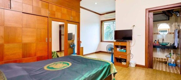 6 bedrooms House for sale in Pattaya, Chonburi, Eastern Thailand, Thailand № 142279 10