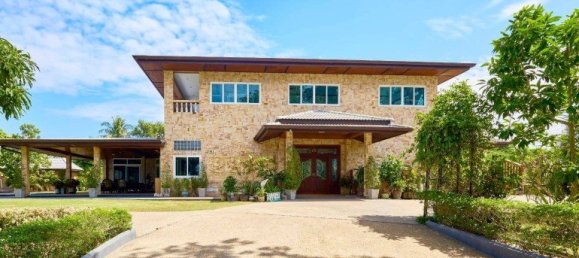 6 bedrooms House for sale in Pattaya, Chonburi, Eastern Thailand, Thailand № 142279 3
