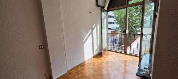 3 bedrooms Apartment in Sant Marti, Spain No. 146468 7