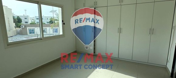 2 bedrooms Townhouse in Al Reef, UAE No. 36969 6