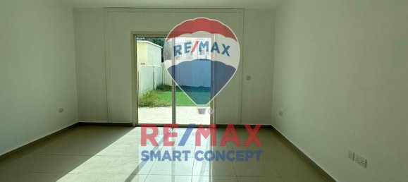 2 bedrooms Townhouse in Al Reef, UAE No. 36969 9