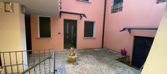 2غرفة شقة في Edolo, Italy رقم 77740 7