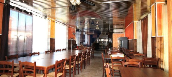 Gewerbliche Immobilie in Cuorgnè, Italy 270m², Nr. 12996 7