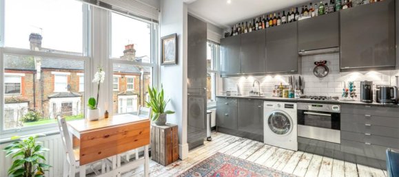 2 bedrooms Apartment in London, United Kingdom No. 7416 2