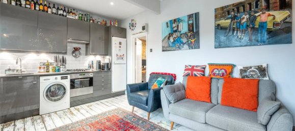 2 bedrooms Apartment in London, United Kingdom No. 7416 10