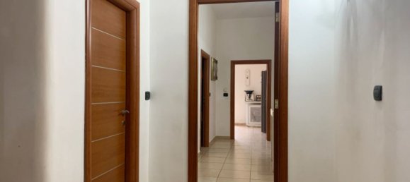 5-salle Appartement à Trani, Italy No. 178939 9