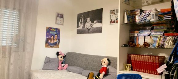 5-salle Appartement à Trani, Italy No. 178939 20