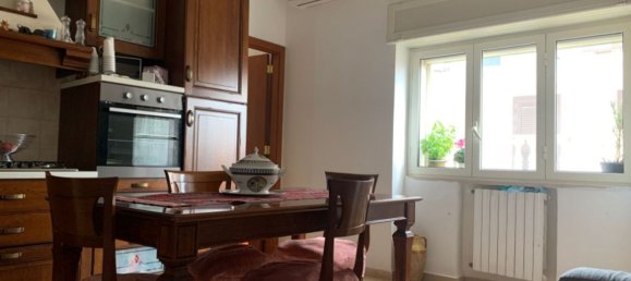 5-salle Appartement à Trani, Italy No. 178939 5