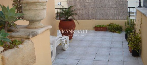 2 غرف نوم بانتهاوس في Sliema, Malta رقم 3142 8