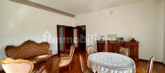 3 bedrooms Apartment in Ferrara, Italy No. 277317 4
