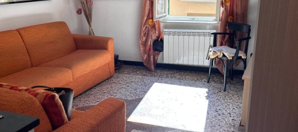 Квартира с 3 спальнями в Савона, Италия № 378385 3