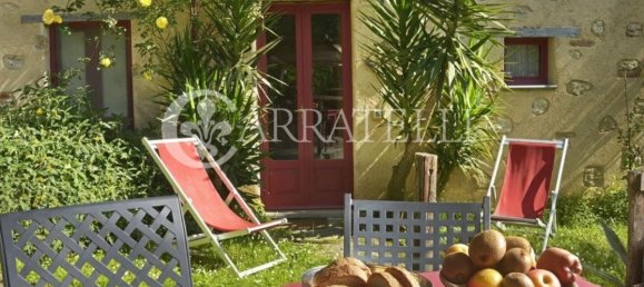 Дом с 8 спальнями в Камайоре, Италия № 116739 25