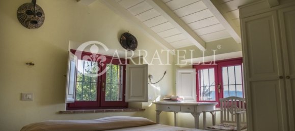 Дом с 8 спальнями в Камайоре, Италия № 116739 35