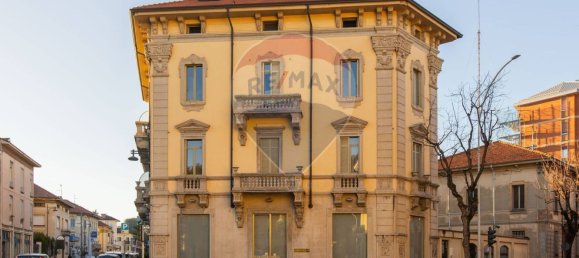 3 bedrooms Apartment in Busto Arsizio, Italy No. 57514 31
