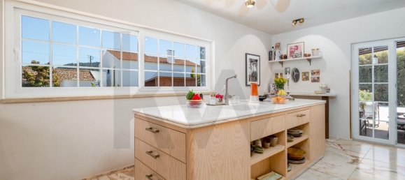 5 bedrooms Villa in Sintra, Portugal No. 114704 21