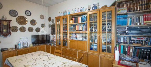 3 Schlafzimmer Haus in Trino, Italy, Nr. 232080 11