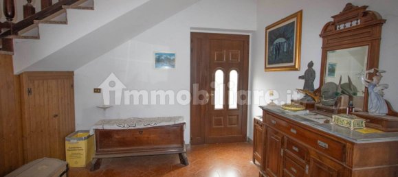 3 Schlafzimmer Haus in Trino, Italy, Nr. 232080 4