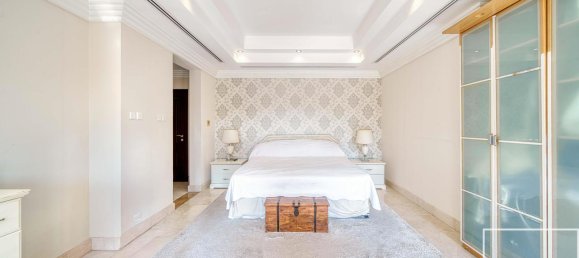 Вилла с 5 спальнями в Meadows, ОАЭ № 112120 11