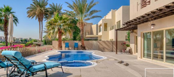 Вилла с 5 спальнями в Meadows, ОАЭ № 112120 19