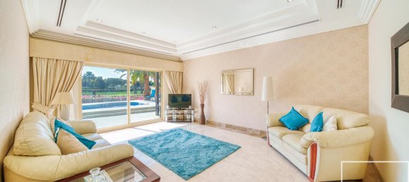 Вилла с 5 спальнями в Meadows, ОАЭ № 112120 7