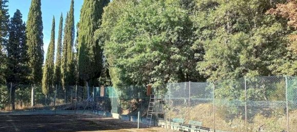 5 rooms Apartment in Reggello, Italy No. 262334 11