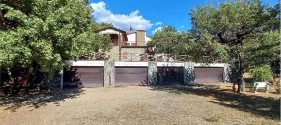 5 rooms Apartment in Reggello, Italy No. 262334 7