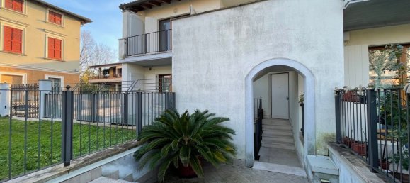 Apartamento de 4 habitaciónes en Pozzolengo, Italy No. 282387 3