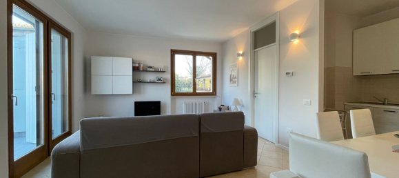 Apartamento de 4 habitaciónes en Pozzolengo, Italy No. 282387 12
