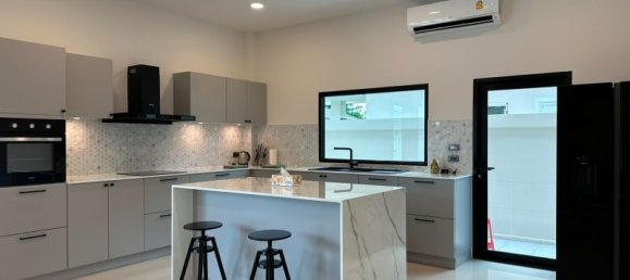 Кафе / ресторан с 3 спальнями в Паттайя, Таиланд № 8568 8