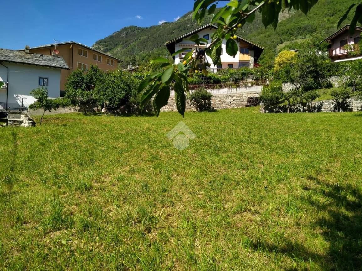 500m² Land in Roisan, Italy No. 296486