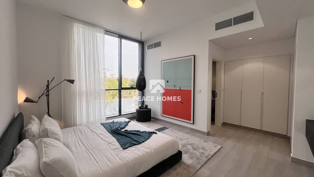 4 bedrooms Villa in Tilal City, UAE No. 19275