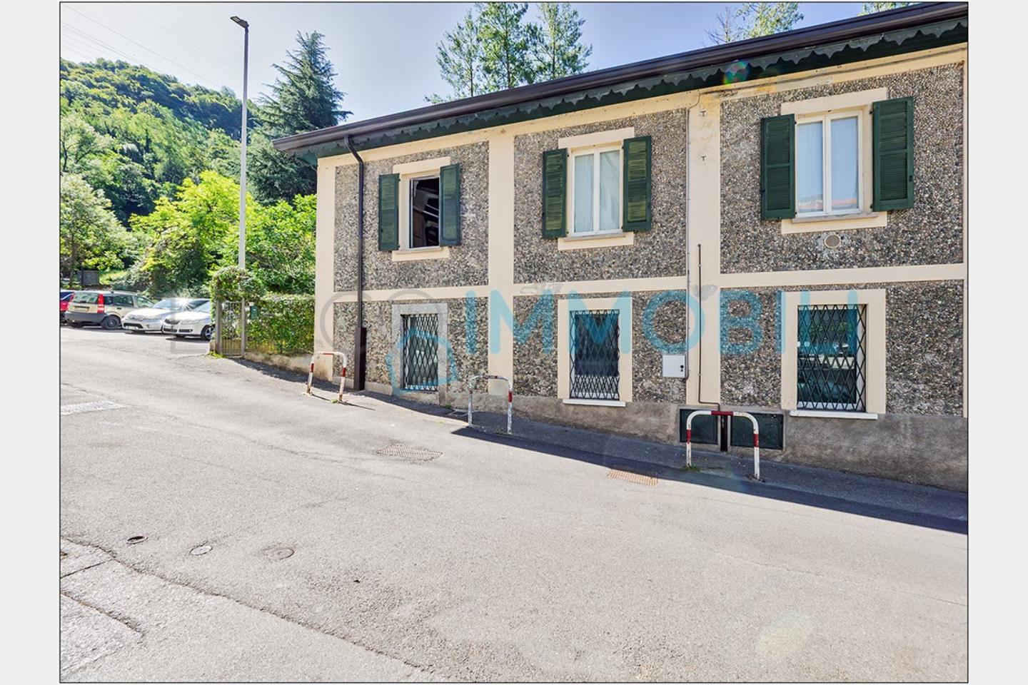 1 bedroom Apartment in Lecco, Italy No. 278712