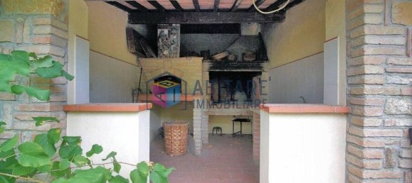 5 rooms House in Terricciola, Italy No. 216408 11